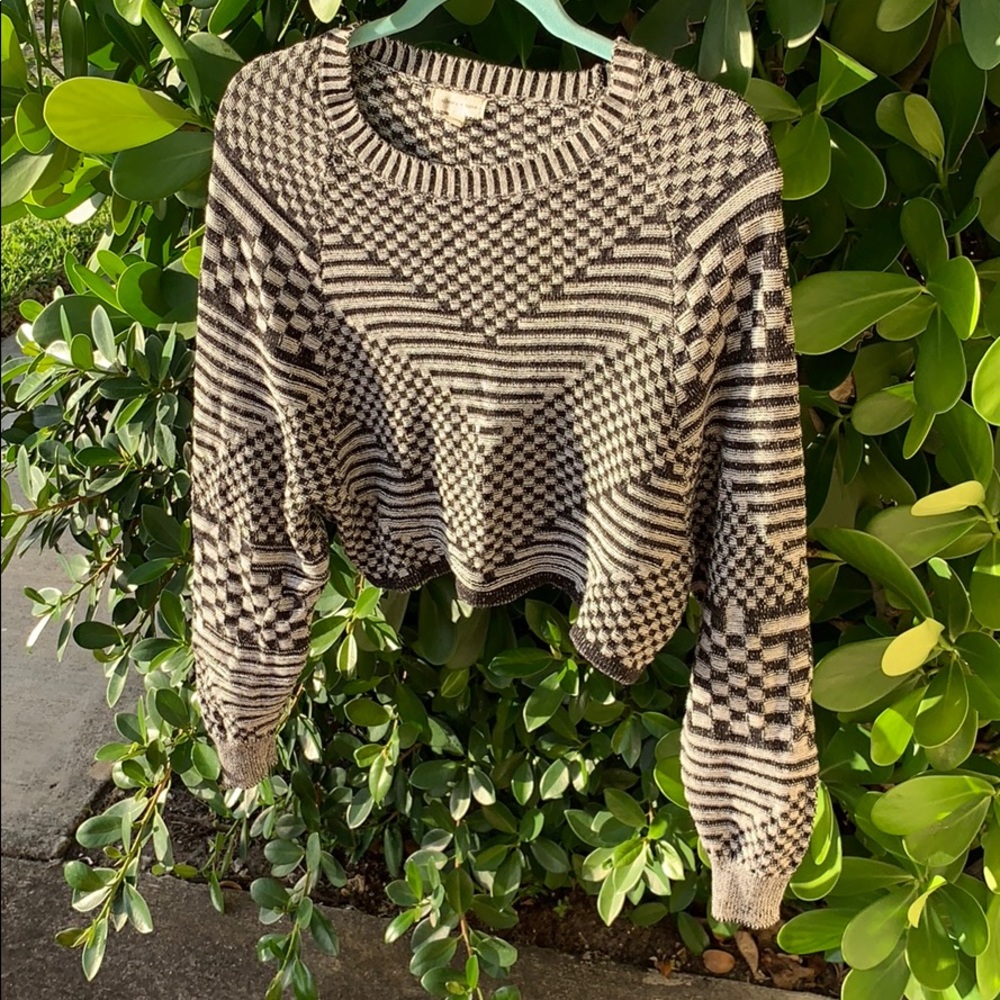 Crop sweater